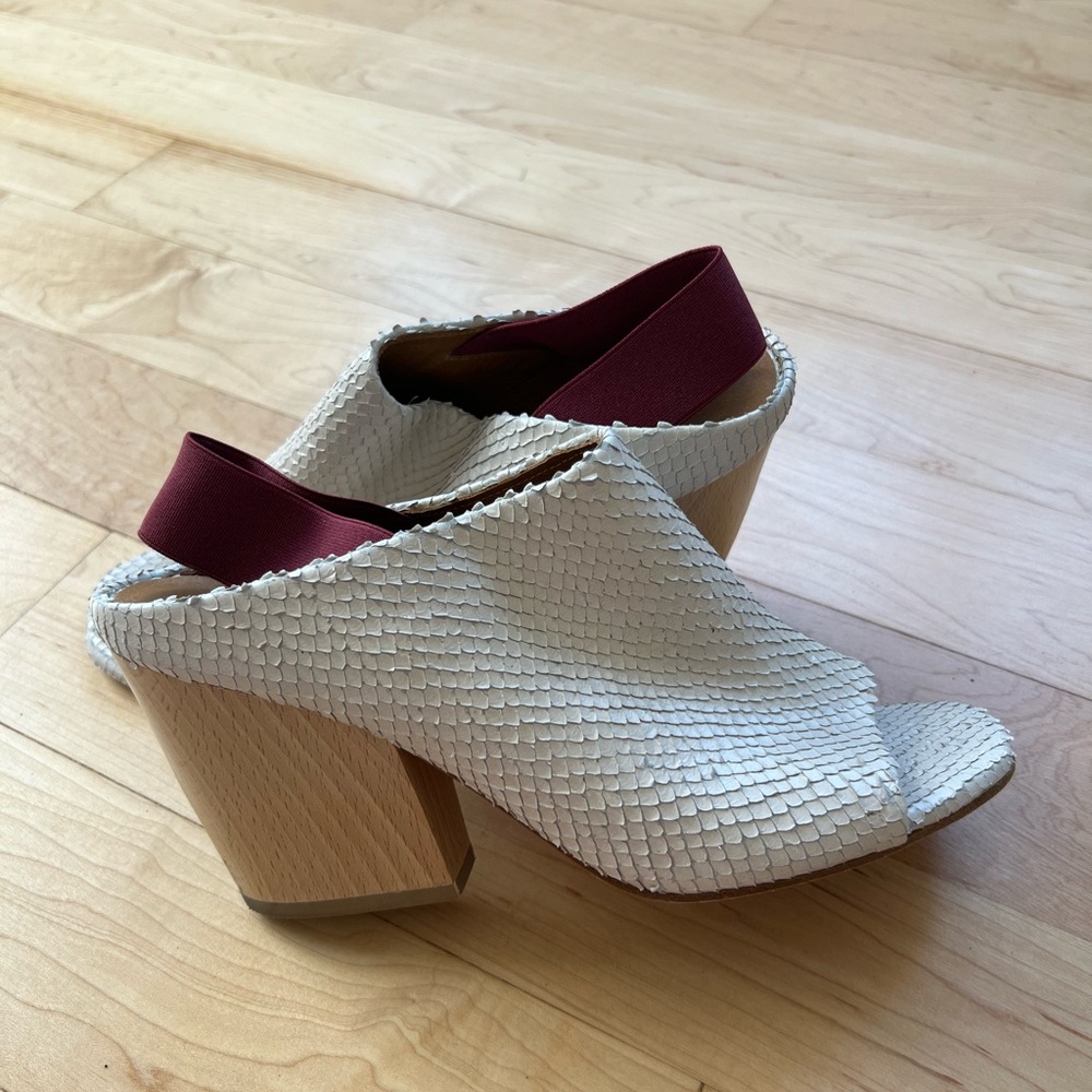 Elegant White and Burgundy Women's Heeled Sandals